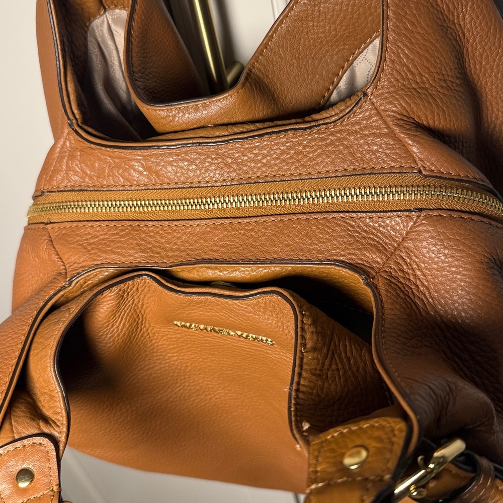 Michael Kors Bedford Belted large shoulder bag pebble brown plush leather - Picture 16 of 16